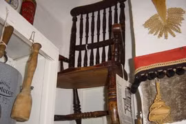 Những cái chết bí ẩn liên quan đến các đồ vật 'tử thần' kinh hãi