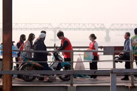 Cúng ông Công ông Táo: Xả rác xuống bừa bãi sẽ bị phạt nặng 