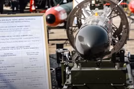 Tổ hợp tên lửa đất đối hải, đạn diệt hạm Việt Nam lộ diện