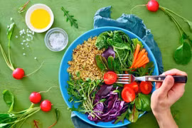 Từ bỏ thói quen xấu, duy trì sức khỏe xương khớp 