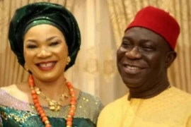 Cặp đôi giữ chàng trai 21 tuổi như “nô lệ” nhằm mổ lấy thận