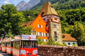 Cuộc sống sung sướng ở đất nước giàu có nhất hành tinh