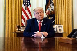 Tổng thống Donald Trump bác bỏ tin đồn về tình trạng sức khỏe