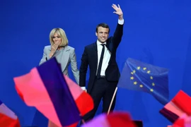 Chuyện tình cô - trò như cổ tích của Tổng thống Pháp Emmanuel Macron