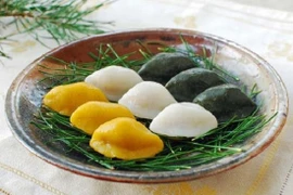 Mê mẩn món bánh trung thu độc đáo của Hàn Quốc