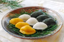 Mê mẩn món bánh trung thu độc đáo của Hàn Quốc