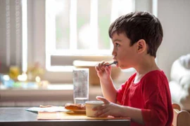 Những thói quen lành mạnh cha mẹ nên chú ý giúp trẻ tạo lập