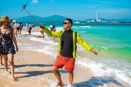 Giả ốm để đi du lịch, nam nhân viên bị sa thải