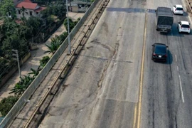 Cầu Thăng Long "đóng cửa", cấm phương tiện đi lại từ tháng 7/2020