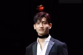 Bật mí 5 bước chăm sóc da cho nam giới của ca sĩ Hàn Changmin