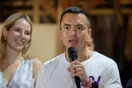 Chân dung tổng thống tân cử trẻ tuổi nhất Ecuador ở tuổi 35