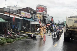 Vĩnh Long: Thiếu niên 15 tuổi chạy xe máy tông cụ bà tử vong