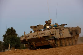 Israel tiếp tục tấn công vào Hamas ở Dải Gaza