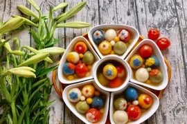 “Lạ mắt” những đĩa bánh trôi bánh chay nhiều màu sắc Tết Hàn thực