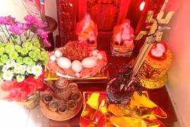 Mâm cơm cúng Thần Tài cần chuẩn bị những gì?