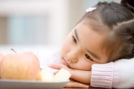 Loạt thực phẩm khiến trẻ dậy thì sớm, cha mẹ cần “cạch mặt”