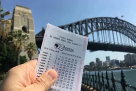 Vợ tức giận giúp chồng trúng 2 vé số độc đắc