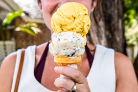 Điều gì xảy ra với cơ thể khi bạn ăn kem hàng ngày?