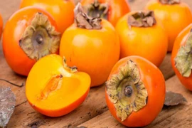 Lợi ích sức khỏe bất ngờ của quả hồng giòn