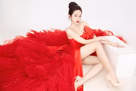 Thí sinh chuyển giới “Đại sứ hoàn mỹ 2020” ăn mặc cực nóng bỏng “đốt mắt“