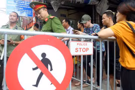 Cư dân kiến nghị Hà Nội cho mở “phố cà phê đường tàu”