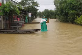 Mưa cực to, miền Trung nguy cơ ngập lụt diện rộng