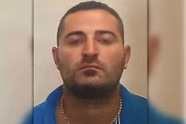 Trùm giang hồ Italy vượt ngục thành công nhờ ga trải giường