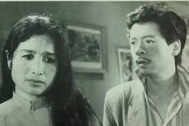 Bộ ảnh siêu hiếm của NSND Hoàng Dũng với các mỹ nhân Việt