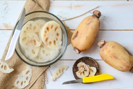 Lạ miệng các món ngon cực hấp dẫn từ củ sen mùa thu