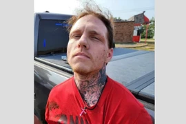 Tù nhân vượt ngục Mỹ bị bắt vì va chạm xe với cảnh sát