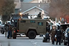 Gã đàn ông bắt cóc bạn gái trên mạng rồi tra tấn dã man