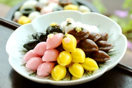 Mãn nhãn với các loại bánh Trung thu đặc biệt của các nước châu Á