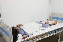 BV Da liễu T.Ư thông tin chính thức vụ bé gái nâng mũi bị hỏng mắt