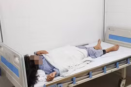 BV Da liễu T.Ư thông tin chính thức vụ bé gái nâng mũi bị hỏng mắt