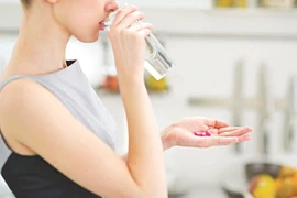 Thuốc làm trắng da có thể gây suy thận, nhiễm độc máu