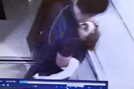 Cô gái xinh đẹp chết bí ẩn, soi camera thấy người đàn ông lạ lôi vào thang máy