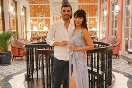 Chồng Hà Anh nói gì khi vợ viết “đàn ông ngoại tình, đàn bà xâu xé” 