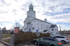 Cô giáo mầm non bị truy tố vì bịt miệng bé gái 2 tuổi