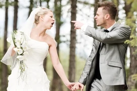 Ly hôn sau 3 phút thành vợ chồng vì chú rể xúc phạm cô dâu