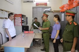 Khám xét nơi làm việc của Giám đốc khai thác mỏ tại Quảng Ninh