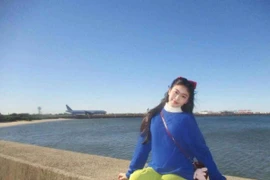 Lọ Lem “xả kho” ảnh “cosplay” Bạch Tuyết ở Úc