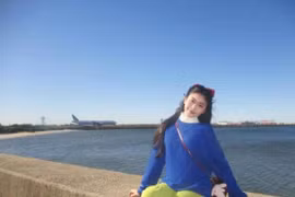 Lọ Lem “xả kho” ảnh “cosplay” Bạch Tuyết ở Úc