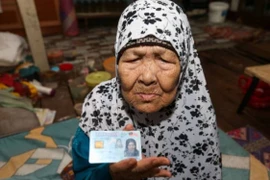 Cụ bà 112 tuổi kết hôn 7 lần vẫn muốn...lấy chồng mới