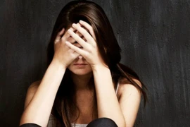 Tin tưởng bạn thân, chàng trai uất hận vì bạn gái bị cưỡng bức