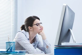 Ngồi lâu không chịu vận động, cơ thể sẽ chịu những ảnh hưởng này