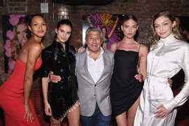 Giám đốc Victoria's Secret bị tố quấy rối tình dục mẫu nội y là ai? 