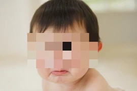 Đòi tiền cấp dưỡng, mẹ bạo hành con trai 2 tuổi gây phẫn nộ