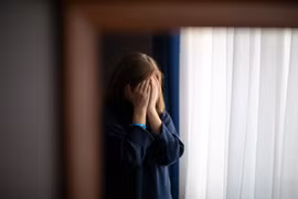 Bé gái 9 tuổi cầu xin được chuyển giới sau khi bị hãm hại