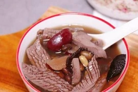 Không cần tổ yến, dùng thứ rẻ tiền này tốt hơn trăm lần