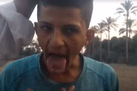 Rùng rợn nghi thức kiểm tra nói dối kỳ quặc nhất thế giới 